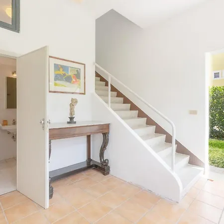 Casolare Di Campagna Con Parcheggio E Giardino