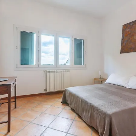 Casolare Di Campagna Con Parcheggio E Giardino